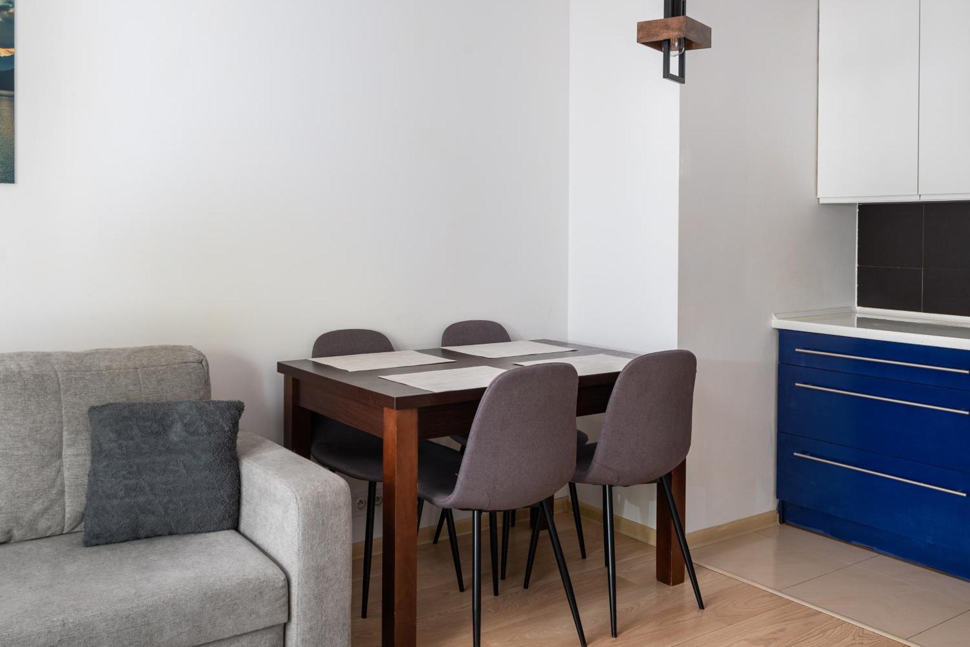 Aleja Krakowska Comfy Apartment Varsovie Extérieur photo